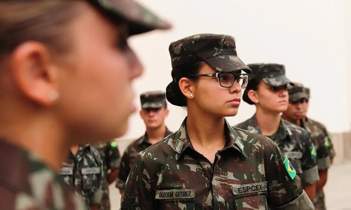 Mulheres poderão se alistar