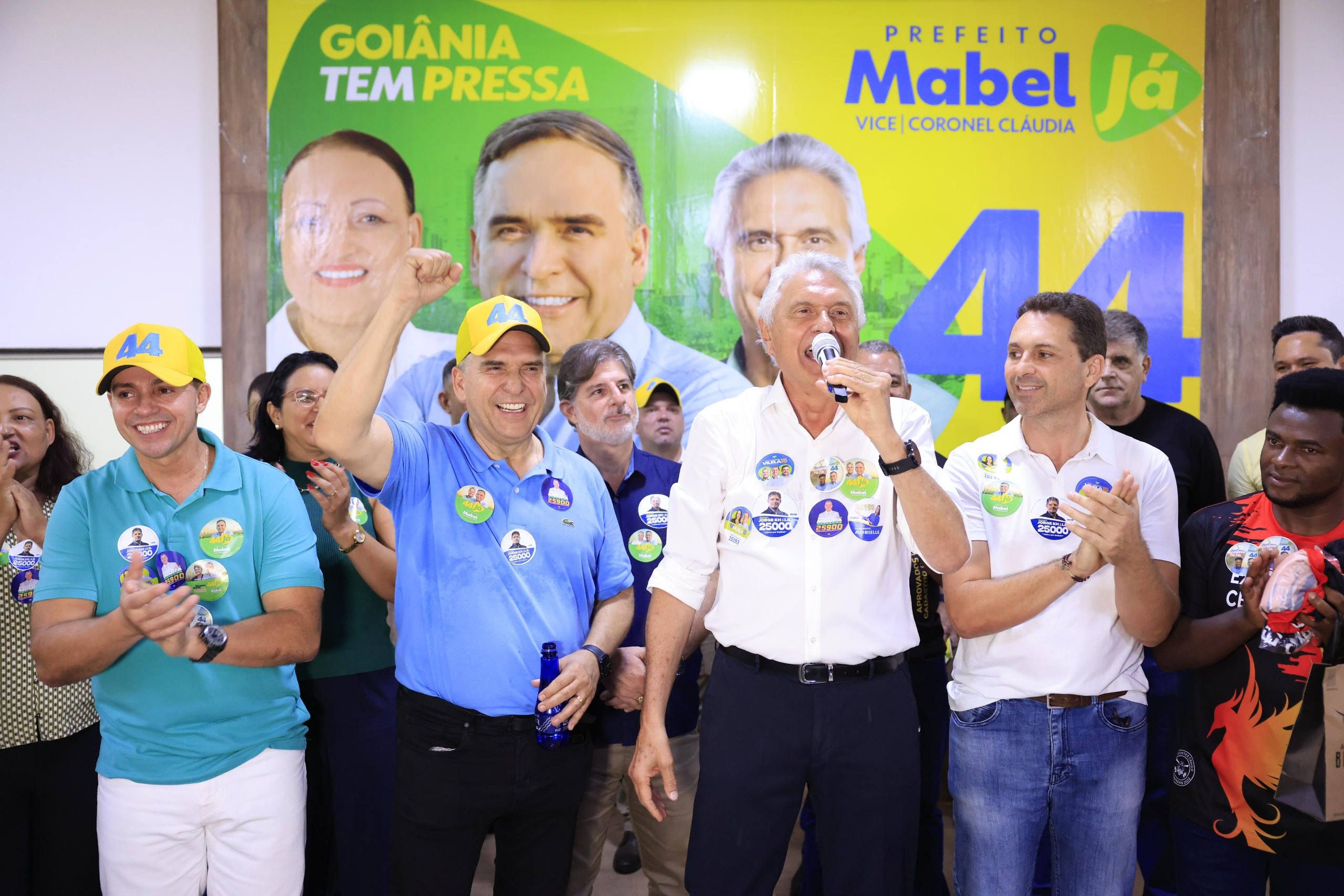 Caiado mabel e leandro