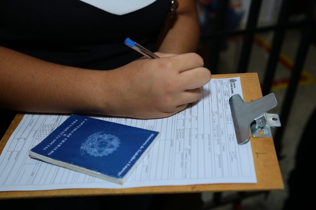 Aparecida de Goiânia oferece 328