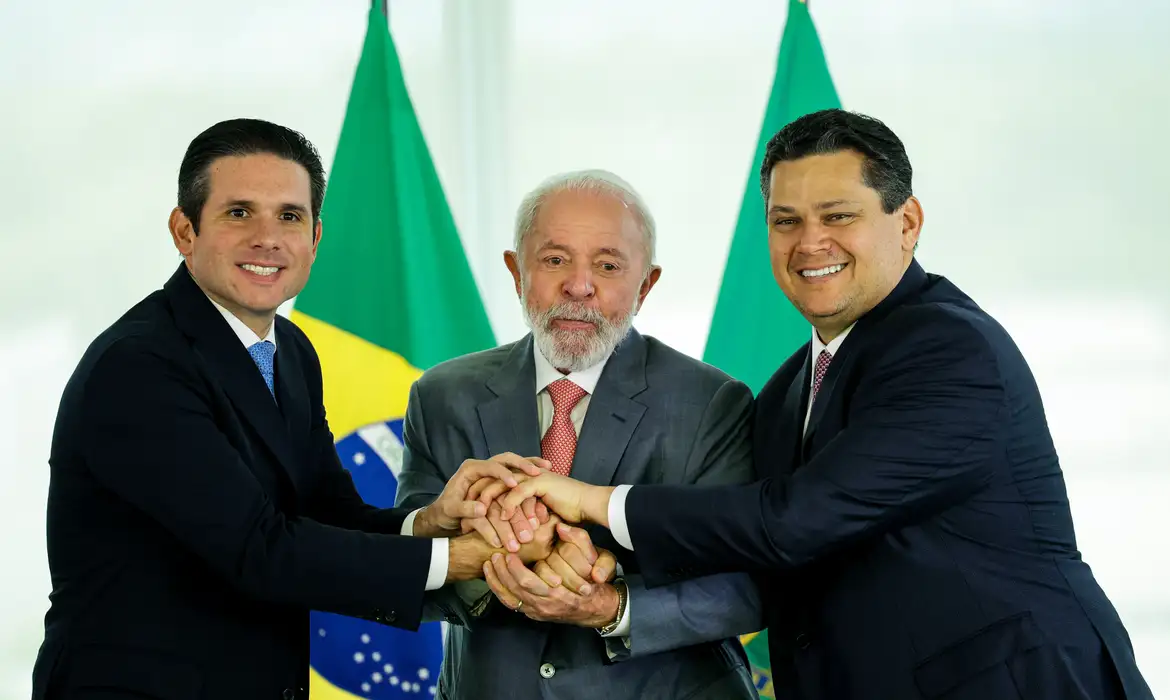 Hugo Motta Lula e Alcolumbre