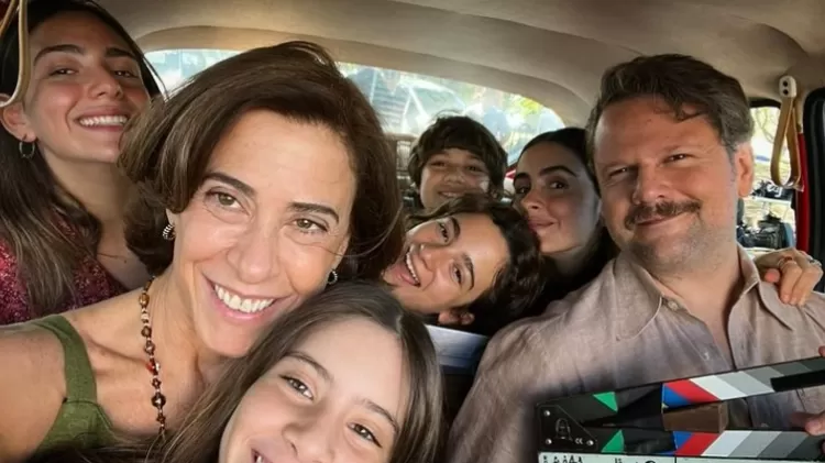 elenco ainda estou aqui