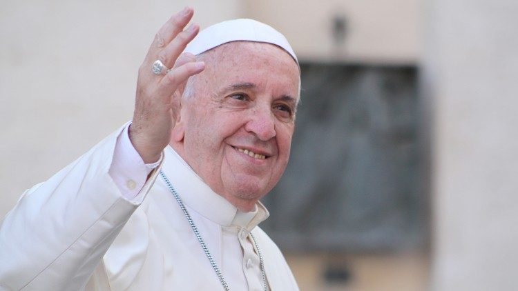 Vaticano atualiza estado de saúde