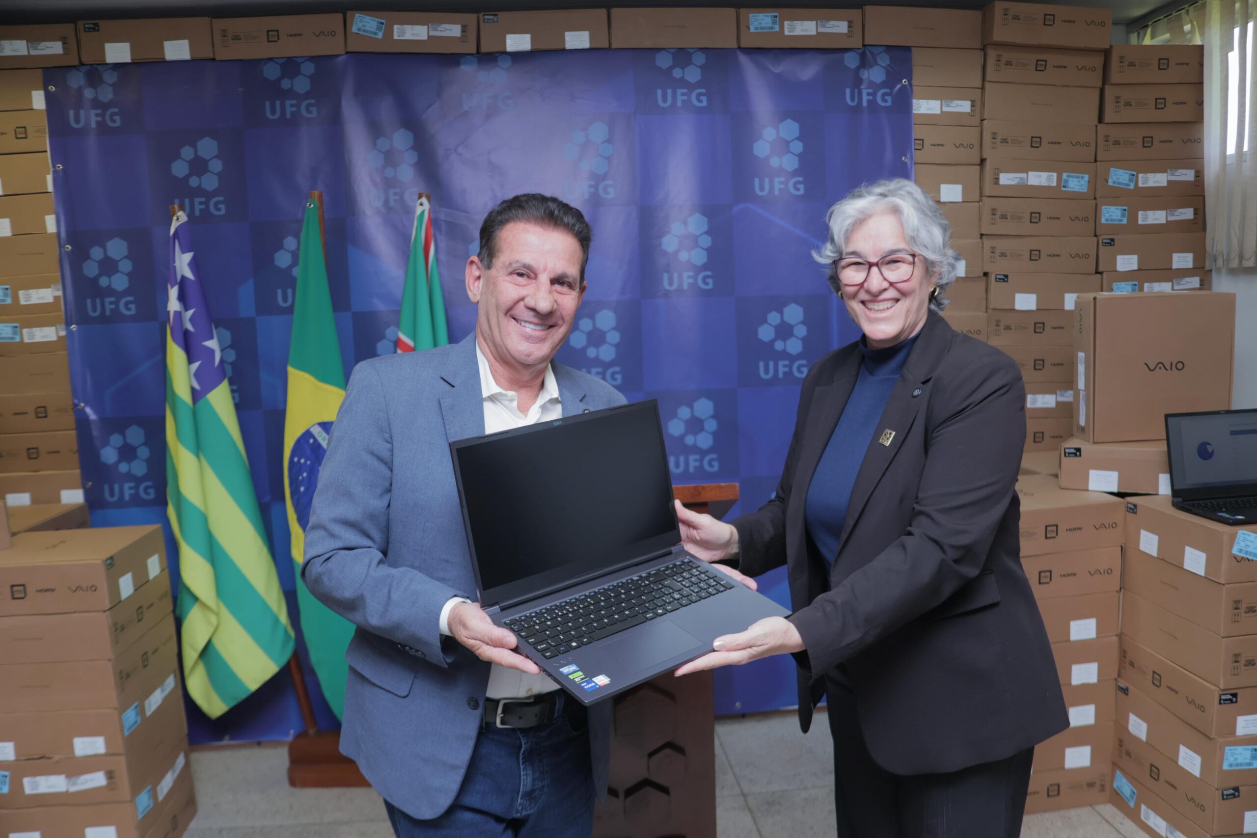 Vanderlan reafirma apoio à UFG
