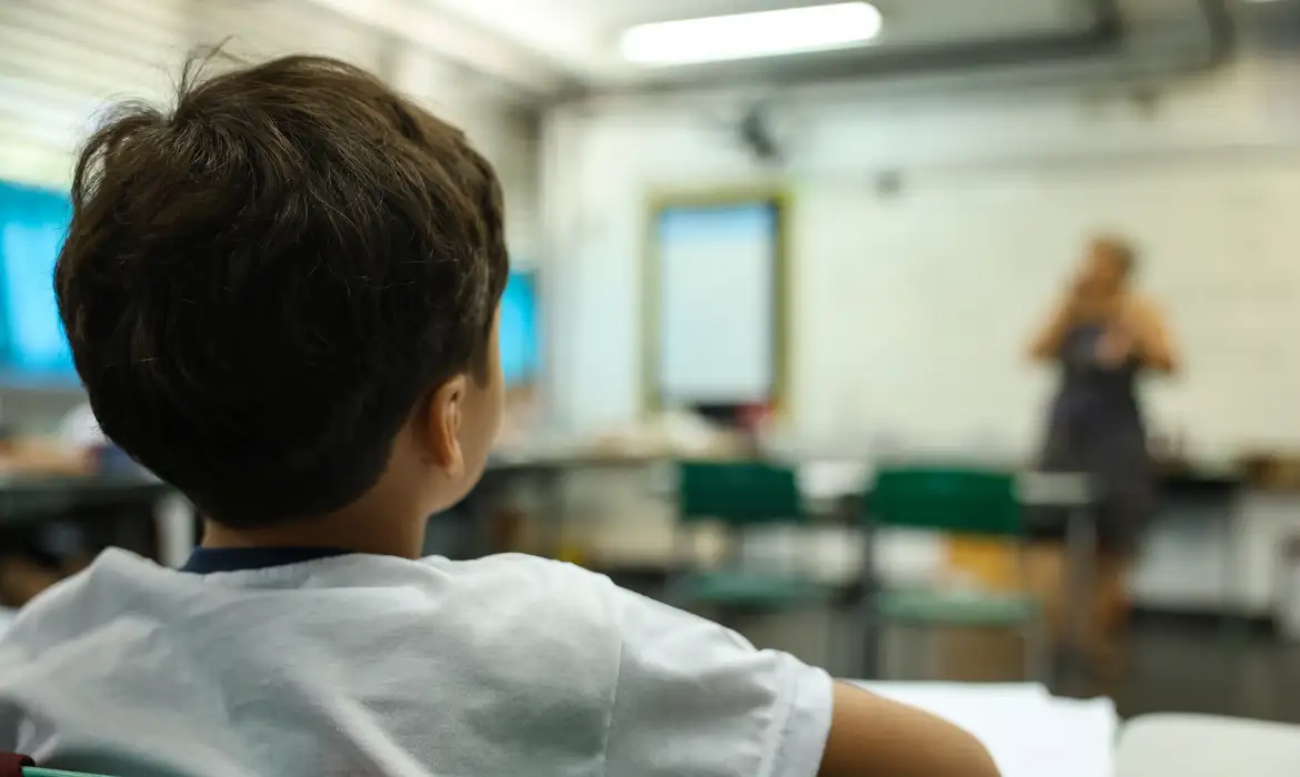 Ensino integral na educação básica